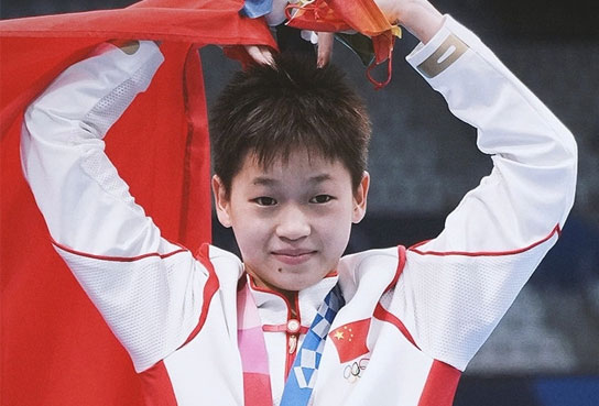 巴黎奧運(yùn)會搶金如火如荼，河南賽諾威恭喜全紅嬋10米跳水衛(wèi)冕冠軍！清理游泳池污水可以選擇賽諾威聚丙烯酰胺！